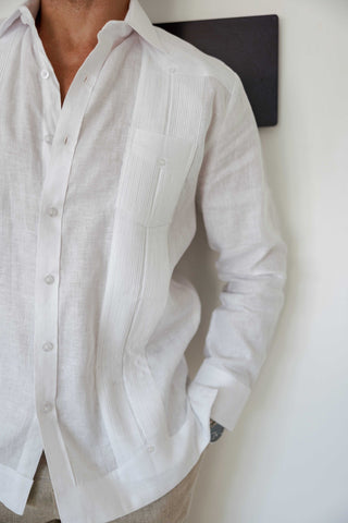 Mojito Men's 100% Linen Two-Pocket Design Guayabera Shirt Long Sleeve