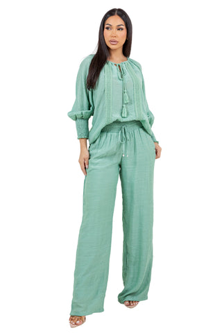 Women's Casual Resort Wear Boho Tassel Peasant Blouse with Lace Trim and Smocked Sleeves