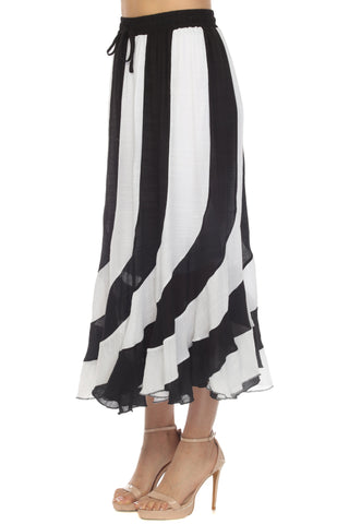 Women's Casual Resort Wear Black White Stripe Boho Maxi Skirt with Drawstring Waist